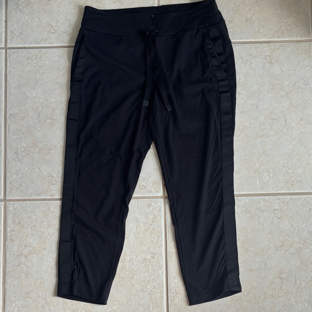 Athleta Black High-Rise joggers